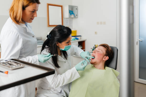 Best Cosmetic Emergency Dentistry in Plymouth, WI